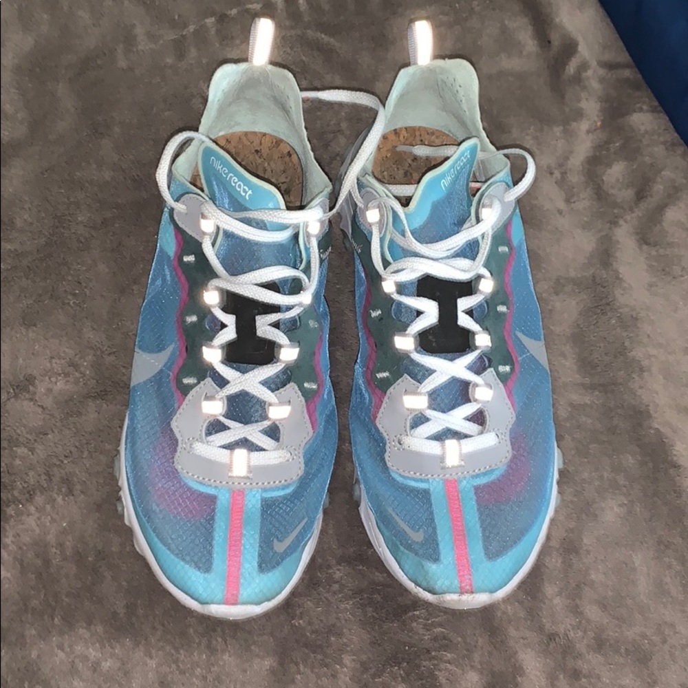 Nike react element 87 ‘Royal Tint’